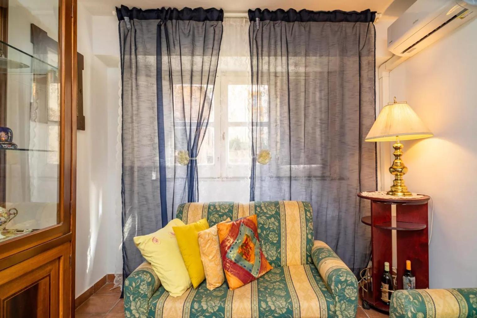 House Stephanotus Catania-Fontanarossai nemzetközi repülőtér Kültér fotó